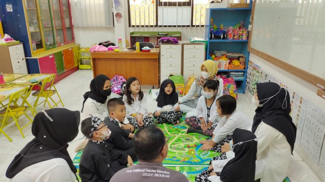 http://pgpaud-tasikmalaya.upi.edu/assets/file/file_foto/foto_1639126186.jpeg