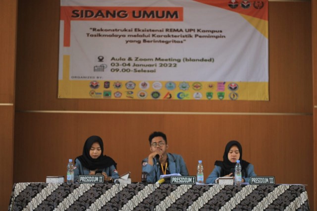 http://pgpaud-tasikmalaya.upi.edu/assets/file/file_foto/foto_1642589559.jpeg