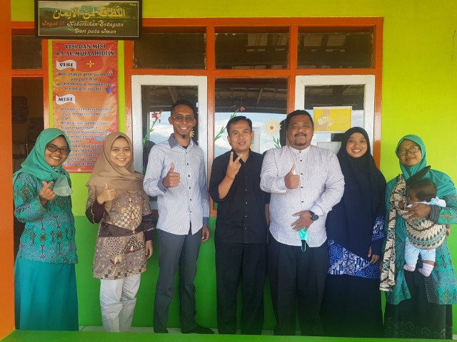http://pgpaud-tasikmalaya.upi.edu/assets/file/file_foto/foto_1648725808.jpeg