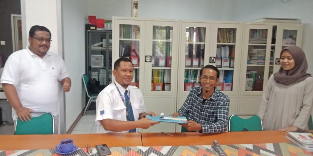 http://pgpaud-tasikmalaya.upi.edu/assets/file/file_foto/foto_1664242554.jpeg